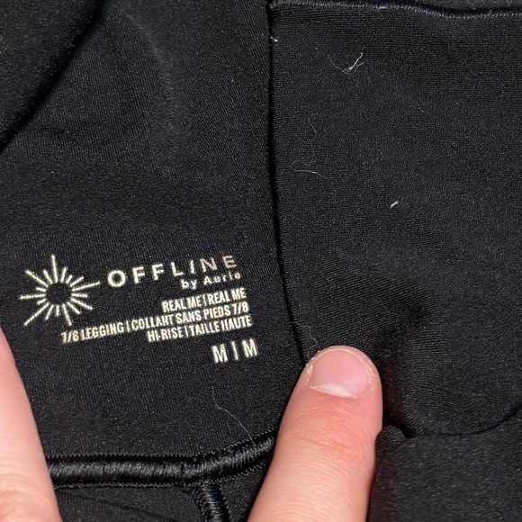 offline by aerie real me black high rise 7/8 leggings size medium - Picture 2 of 3